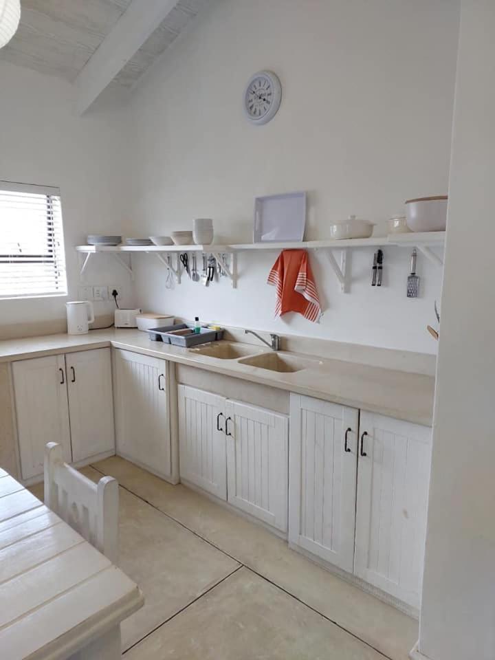 Osler Place Self-Catering Stilbaai Bagian luar foto